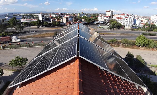 giá lắp đặt điện mặt trời tại huế